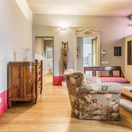 Appartamento In Brera Milano Via San Marco- 5Pax Milão Exterior foto